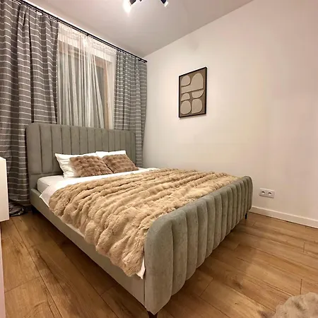 Apartament A142 , Near Airport Chopin , Free Parking Warszawa