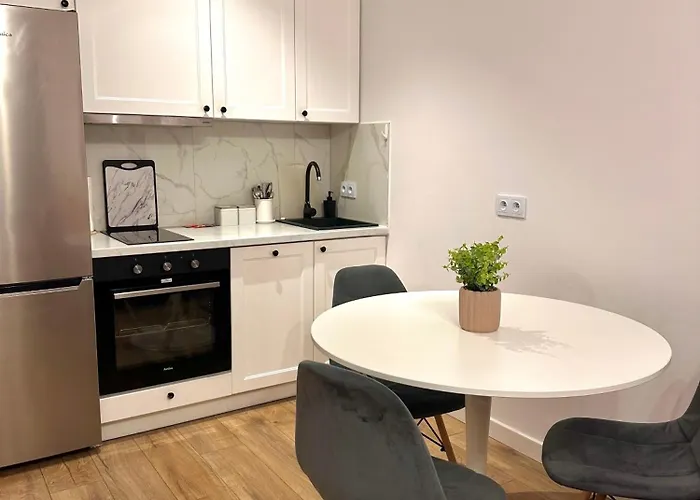 Daire A142 , Near Airport Chopin , Free Parking