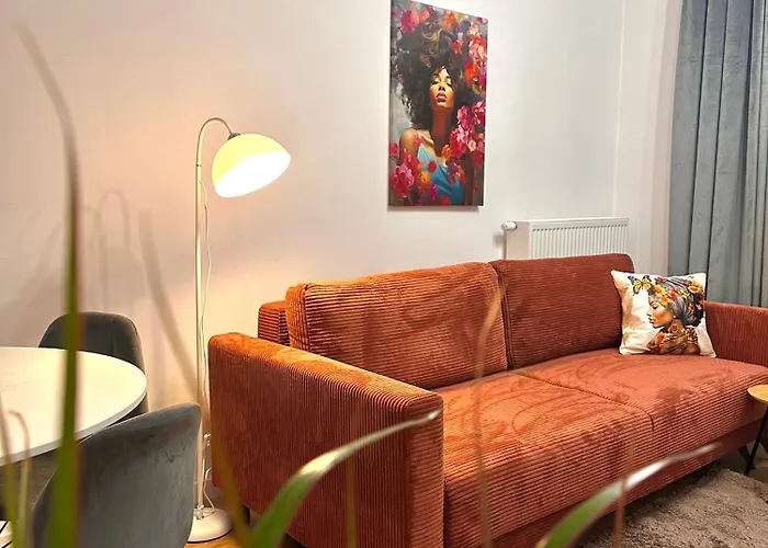 A142 , Near Airport Chopin , Free Parking Daire Varşova