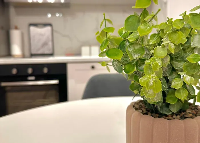 A142 , Near Airport Chopin , Free Parking Apartment